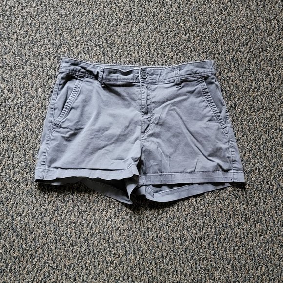 A New Day Silver Gray Cargo Shorts Size 8 - Picture 8 of 9